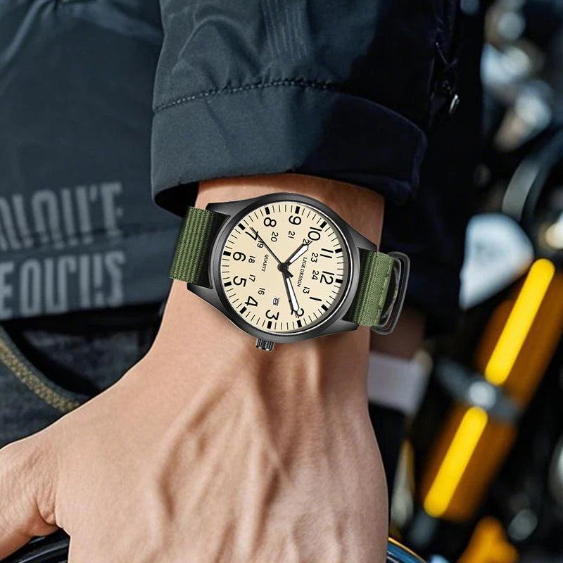 AeroField Classic Pilot Watch – Style, Precision & Everyday Reliability